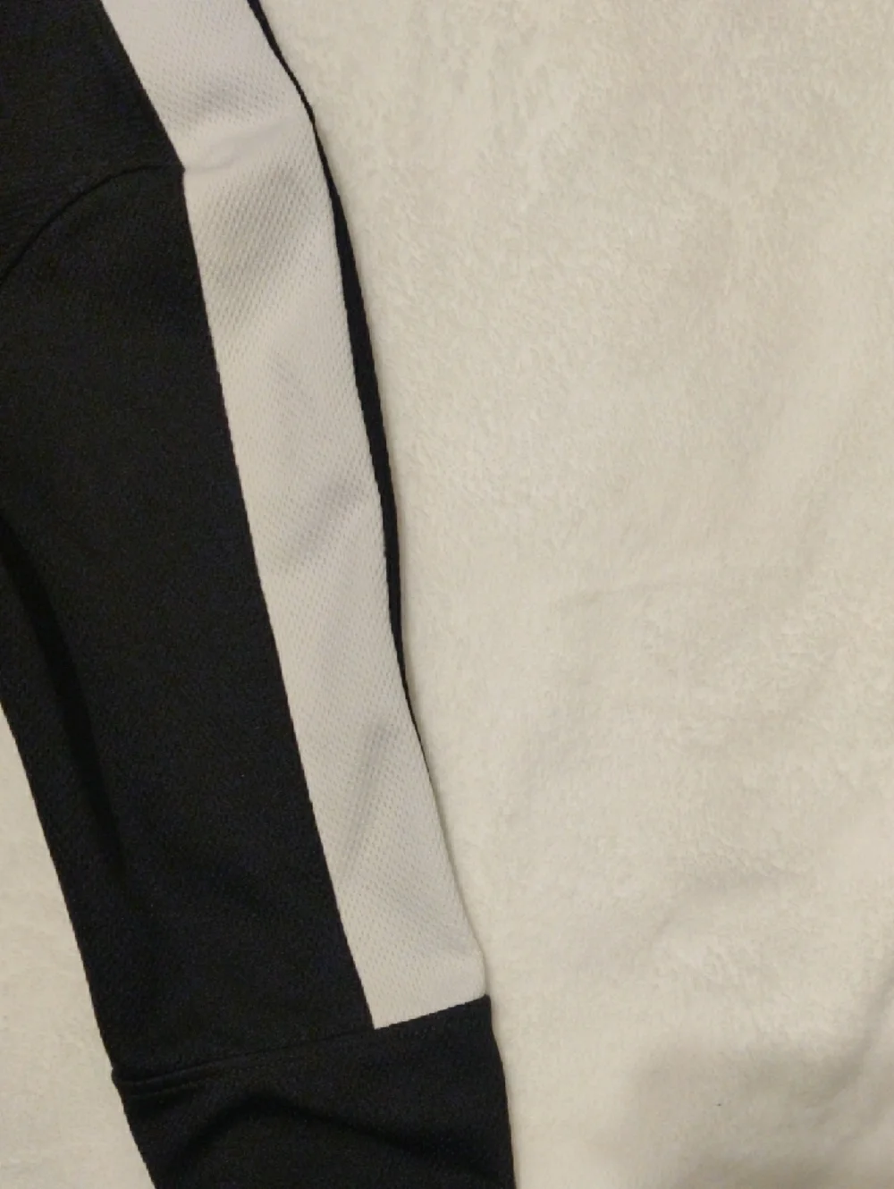 Nike Black Crew Sweatshirt with White Sleeve Panels